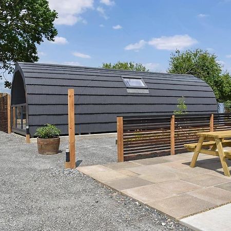 ホテル Hill Farm Retreat Wangford エクステリア 写真