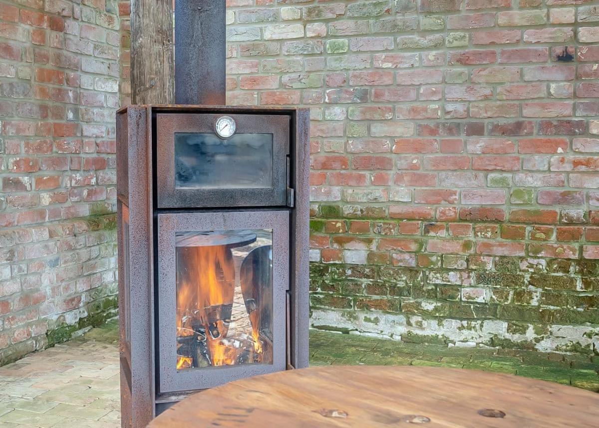 ホテル Hill Farm Retreat Wangford エクステリア 写真
