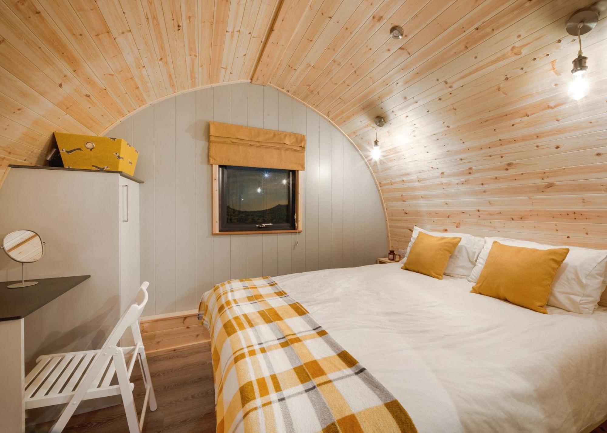 ホテル Hill Farm Retreat Wangford エクステリア 写真