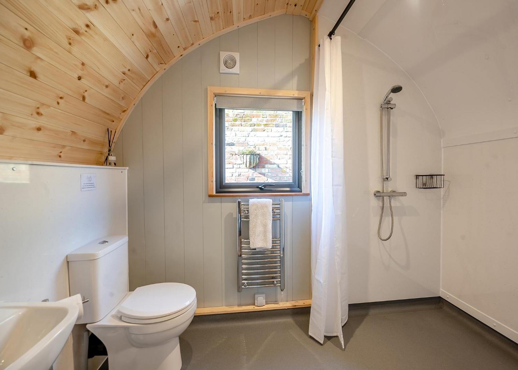 ホテル Hill Farm Retreat Wangford 部屋 写真